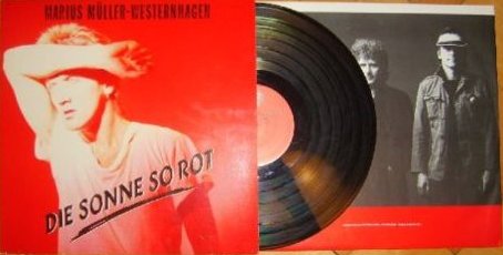 1984.11 Marius Müller-Westernhagen 12-33 "Die Sonne so rot" (DE: Warner Bros. / WEA 240 492-1). - Vorderseite mit herausgezogener Platte
