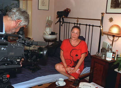 Regisseur Peter Kern filmt Domenica Niehoff im Juni 1993 für den Film Domenica (1993)