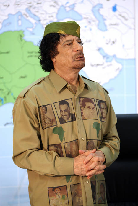 Muammar al-Gaddafi am 29. Januar 2008 in Tripolis an einer Pressekonferenz