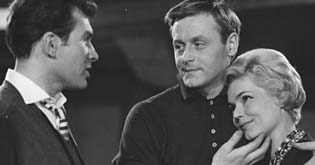 Mit Rainer Bertram und Helmut Lohner im Film Pension Schöller (1960)