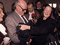Domenica verschenkt am 25. Februar 1991 ihr letztes Korsett an die Kiez-Grösse Willi Bartels