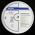 1984.10 Serge Gainsbourg 12-33 "Love on the beat" (FR: Philips 822 849-1). - Etikette B-Seite